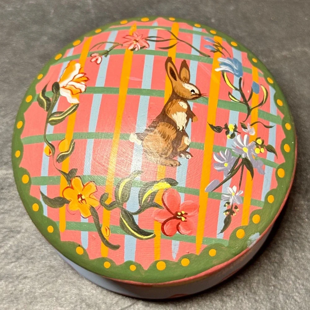 The Home Collection 1997 Wooden Trinket Box Bunny Floral Round‎ Cottage-Core